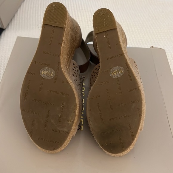 Marc Fisher HASINA platform wedge espadrilles in color called dark natural suede - Picture 4 of 7